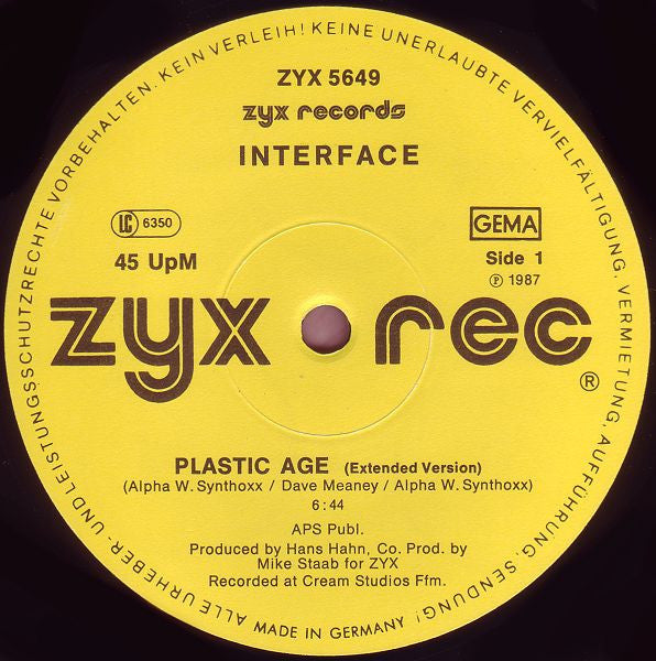 Interface (4) : Plastic Age (12", Maxi)