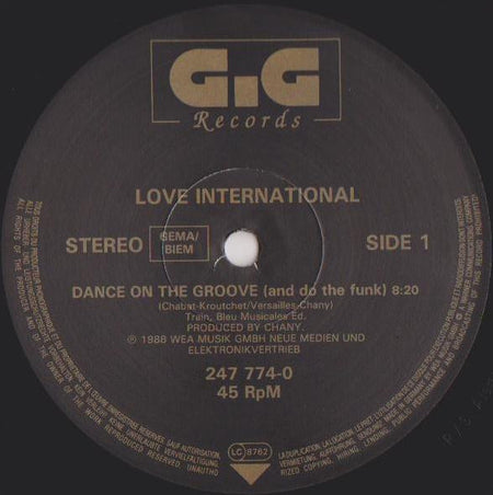 Love International : Dance On The Groove (And Do The Funk)/Airport Of Love (12")