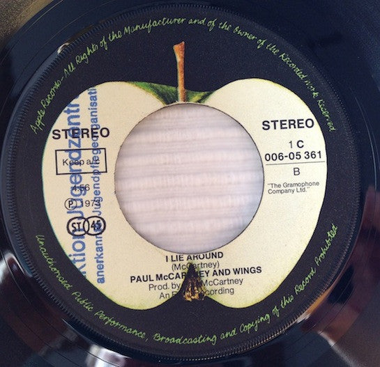 Wings (2) : Live And Let Die / I Lie Around (7", Single)