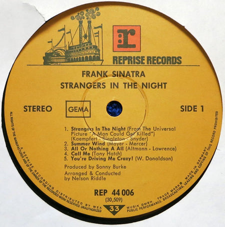 Frank Sinatra : Strangers In The Night (LP, Album, RP)
